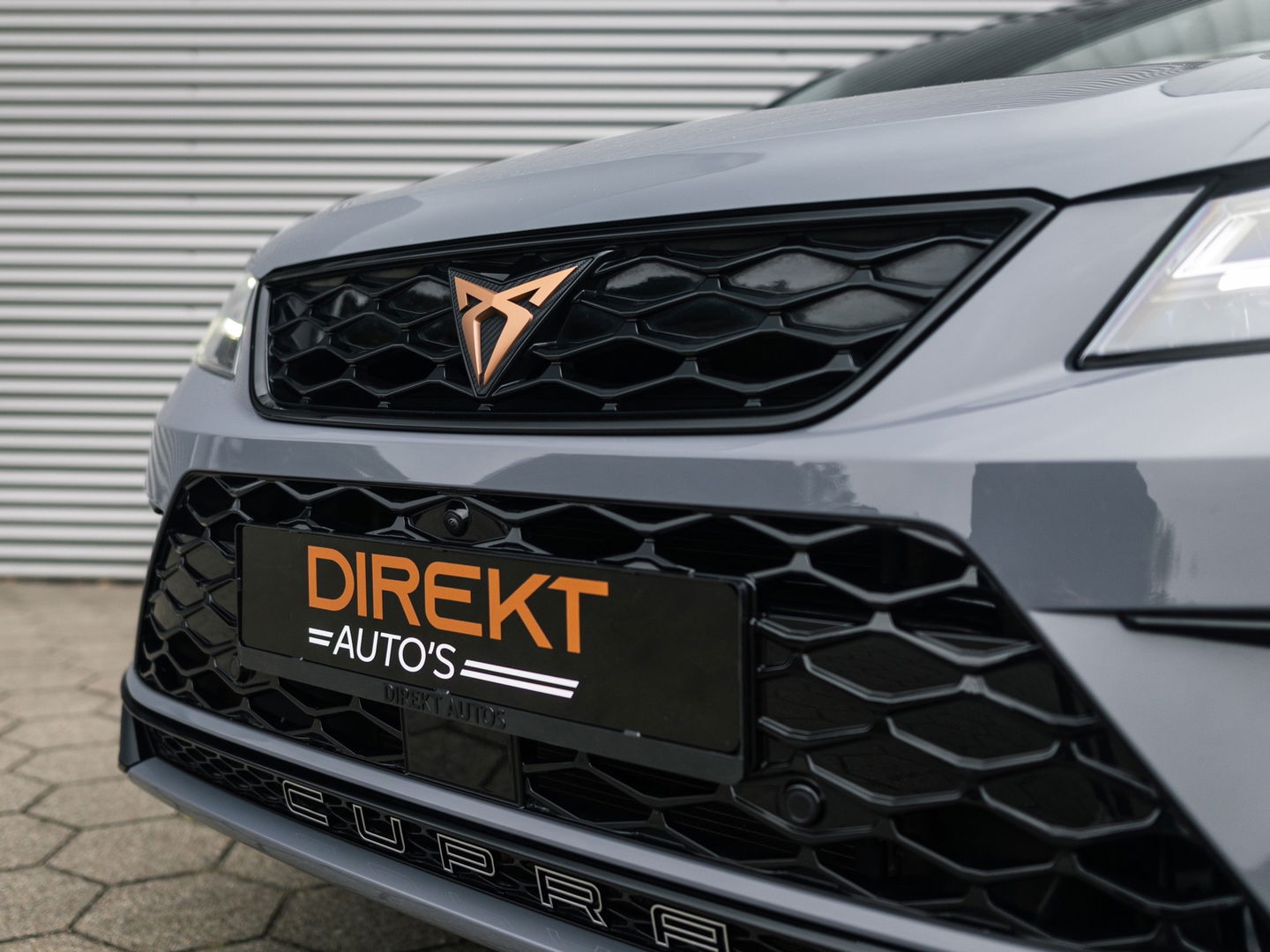 CUPRA Ateca 2.0 TSI 4DRIVE LIMITED AKRA CARBON BREMBO BEATS