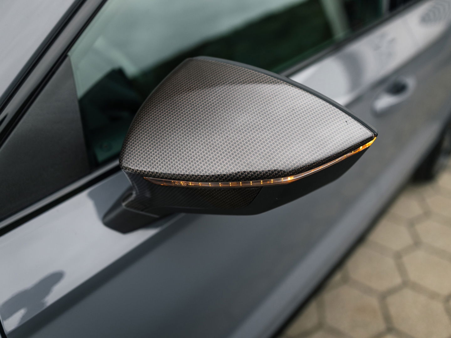 CUPRA Ateca 2.0 TSI 4DRIVE LIMITED AKRA CARBON BREMBO BEATS