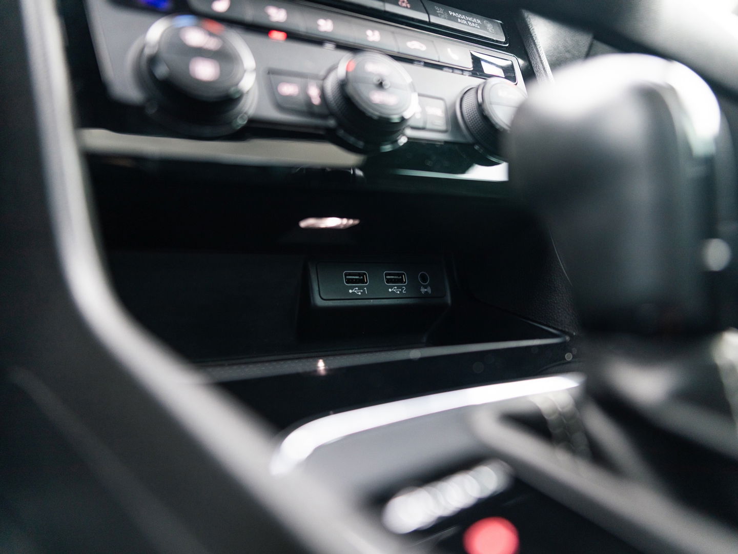 SEAT Leon ST 2.0 TSI CUPRA 300 4DRIVE PANO BEATS VIRTUAL DCC