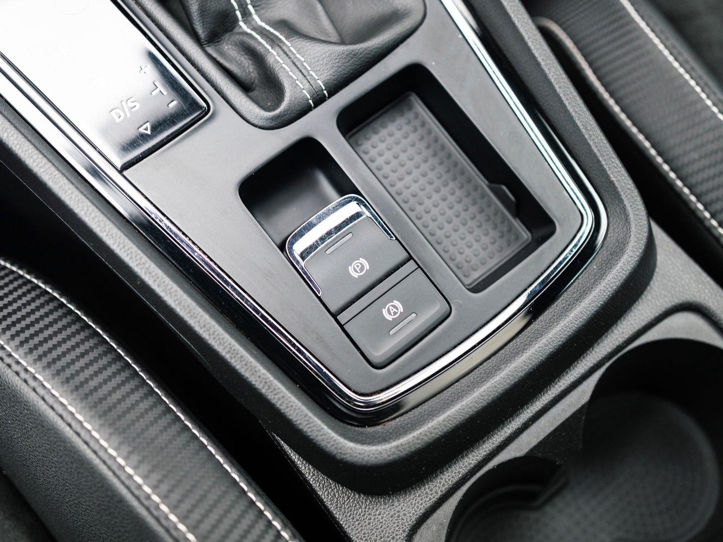 SEAT Leon ST 2.0 TSI CUPRA 300 4DRIVE PANO BEATS VIRTUAL DCC