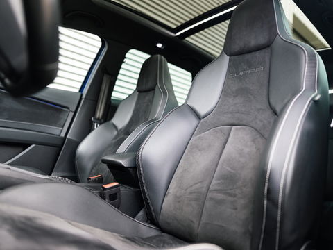 SEAT Leon ST 2.0 TSI CUPRA 300 4DRIVE PANO BEATS VIRTUAL DCC