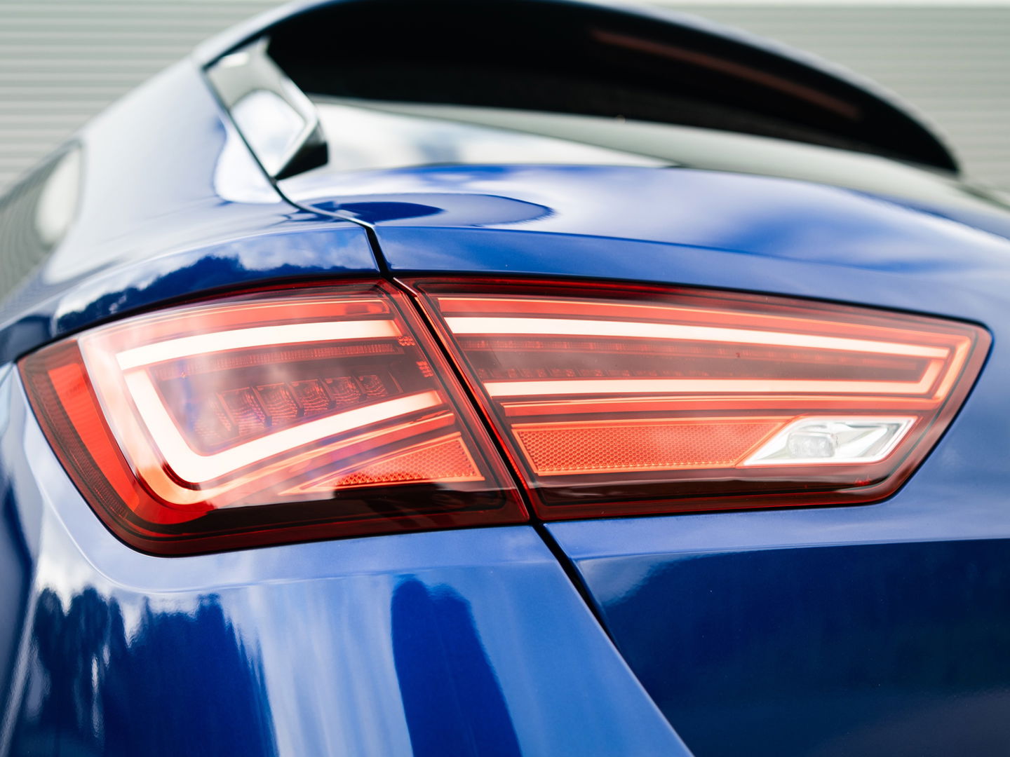 SEAT Leon ST 2.0 TSI CUPRA 300 4DRIVE PANO BEATS VIRTUAL DCC