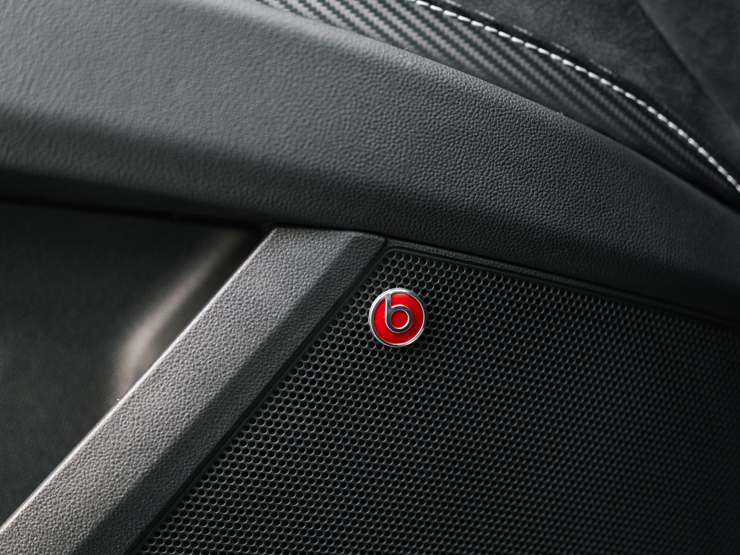 SEAT Leon ST 2.0 TSI CUPRA 300 4DRIVE PANO BEATS VIRTUAL DCC