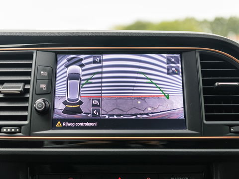 SEAT Leon ST 2.0 TSI CUPRA R 4DRIVE CARBON PANO BREMBO BEATS