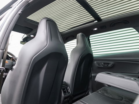 SEAT Leon ST 2.0 TSI CUPRA R 4DRIVE CARBON PANO BREMBO BEATS