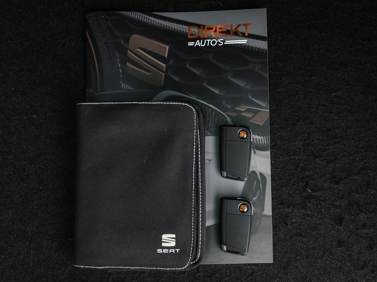 SEAT Leon ST 2.0 TSI CUPRA R 4DRIVE CARBON PANO BREMBO BEATS