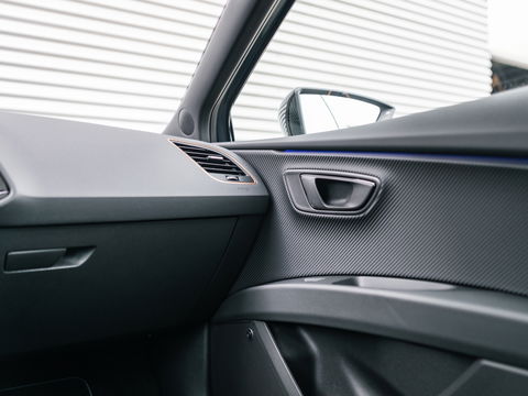 SEAT Leon ST 2.0 TSI CUPRA R 4DRIVE CARBON PANO BREMBO BEATS