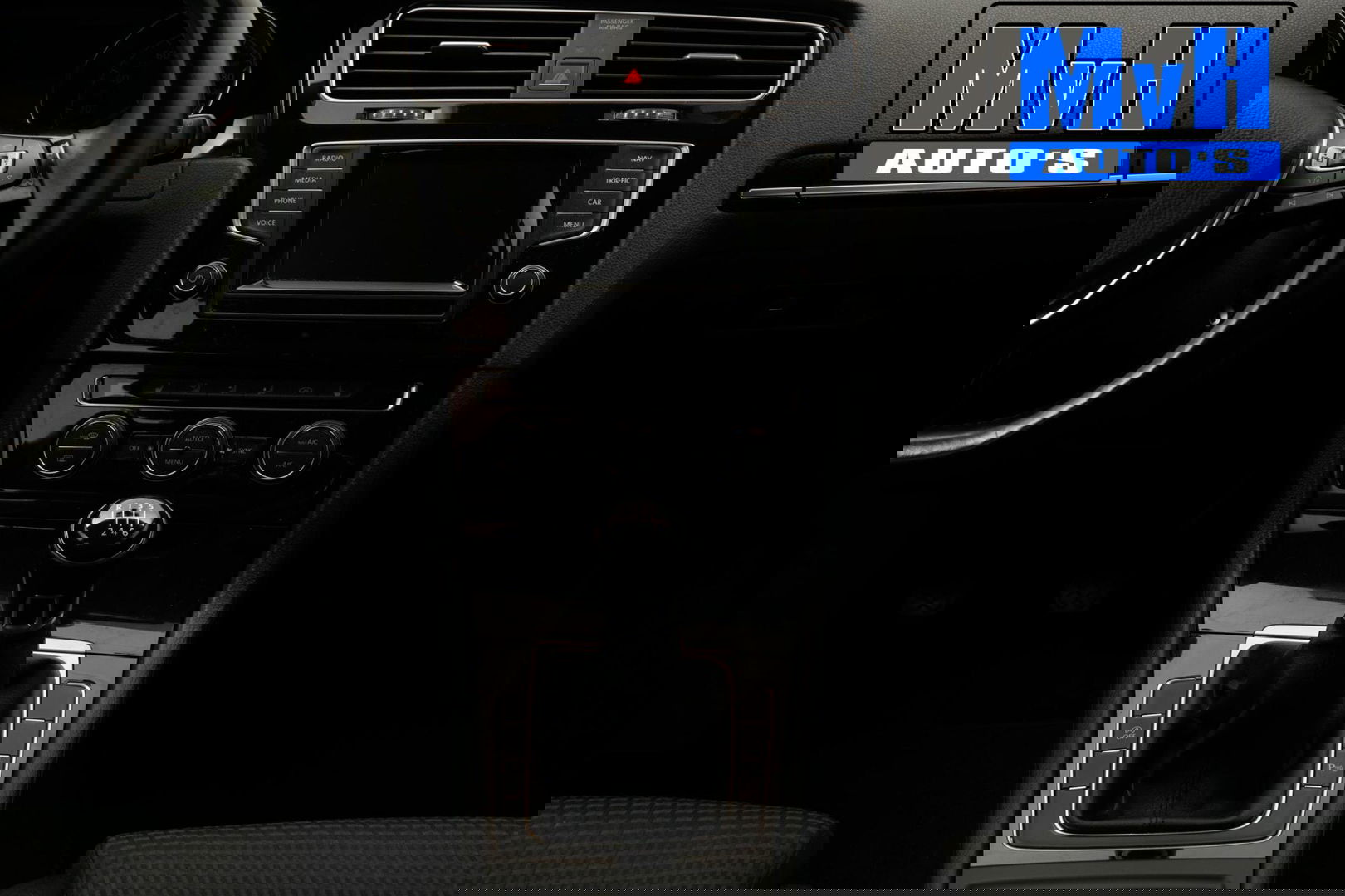 Volkswagen Golf 1.2 TSI Business Edition R-Line|CAMERA|TREKH