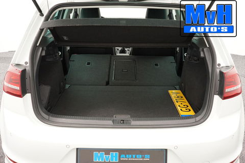 Volkswagen Golf 1.2 TSI Business Edition R-Line|CAMERA|TREKH