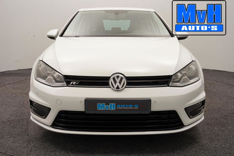 Volkswagen Golf 1.2 TSI Business Edition R-Line|CAMERA|TREKH