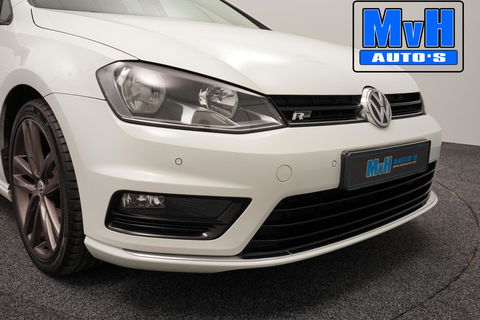Volkswagen Golf 1.2 TSI Business Edition R-Line|CAMERA|TREKH
