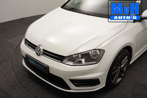Volkswagen Golf 1.2 TSI Business Edition R-Line|CAMERA|TREKH