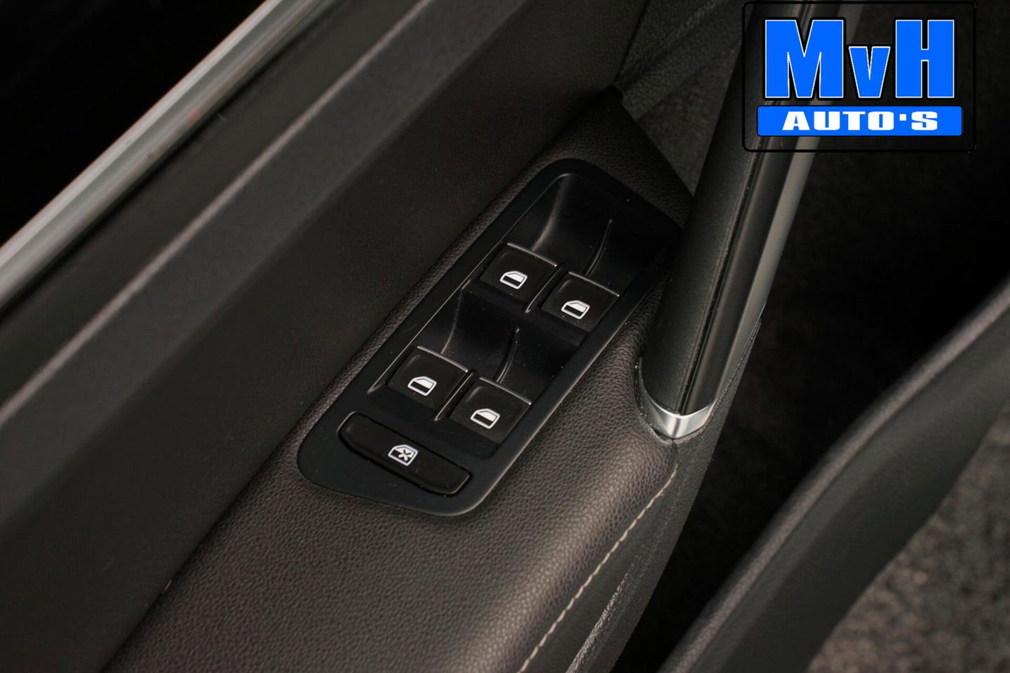 Volkswagen Golf 1.2 TSI Business Edition R-Line|CAMERA|TREKH