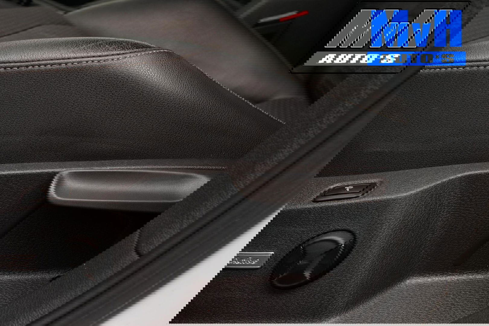 Volkswagen Golf 1.2 TSI Business Edition R-Line|CAMERA|TREKH