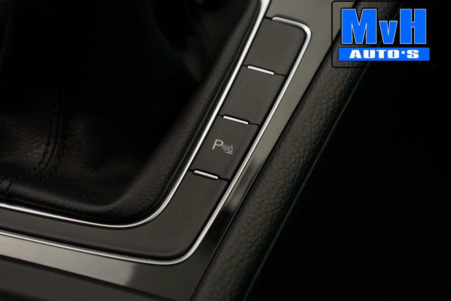 Volkswagen Golf 1.2 TSI Business Edition R-Line|CAMERA|TREKH