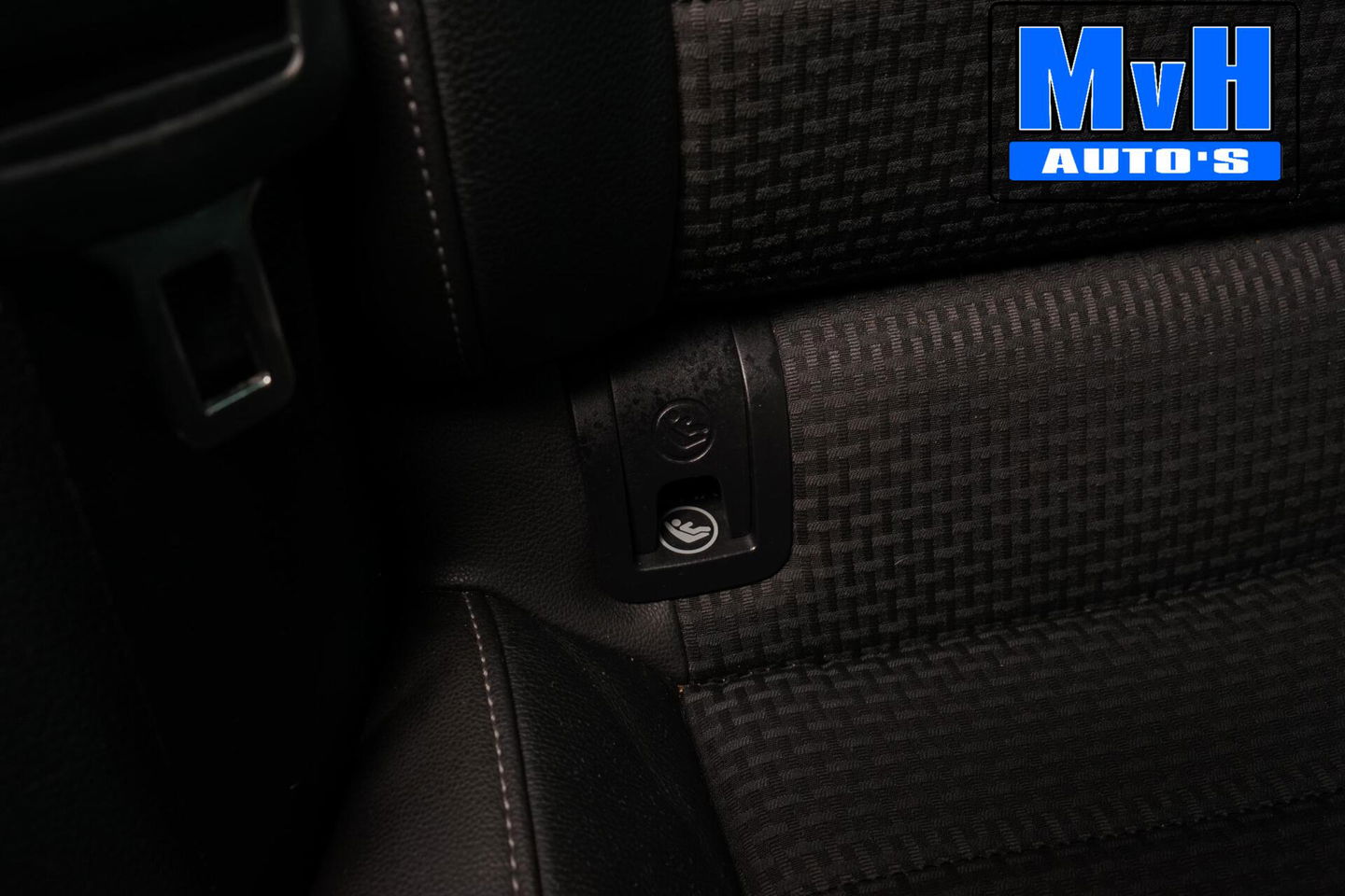 Volkswagen Golf 1.2 TSI Business Edition R-Line|CAMERA|TREKH