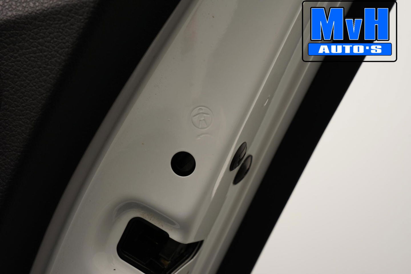 Volkswagen Golf 1.2 TSI Business Edition R-Line|CAMERA|TREKH