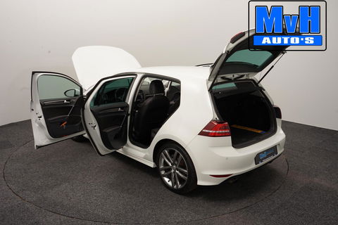 Volkswagen Golf 1.2 TSI Business Edition R-Line|CAMERA|TREKH