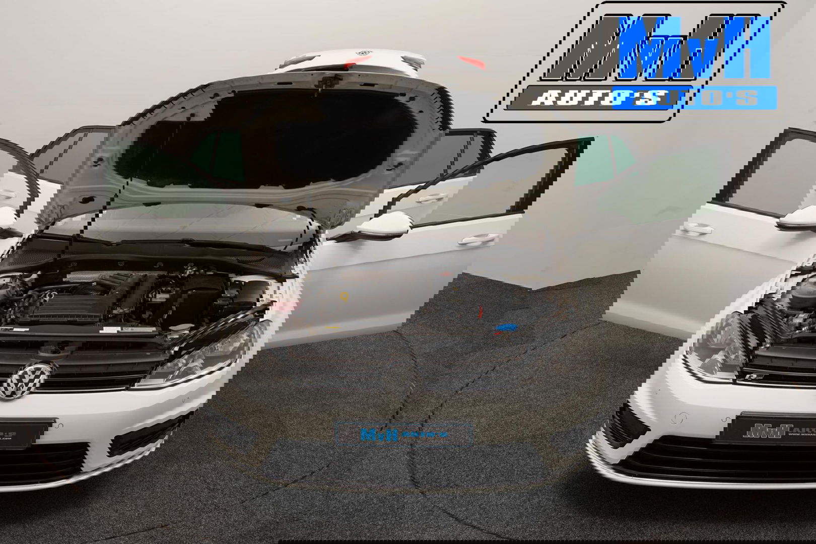 Volkswagen Golf 1.2 TSI Business Edition R-Line|CAMERA|TREKH