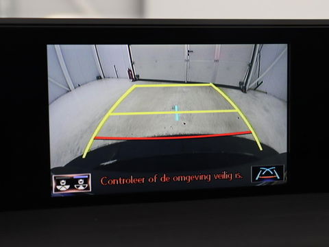 Lexus UX 250h F Sport Line | Schuifdak | Stoelverwarming | Alcantara | Adaptive cruise | Keyless | Full LED | Elektrische stoelen | Climate control | Bluetooth | Sportstoelen