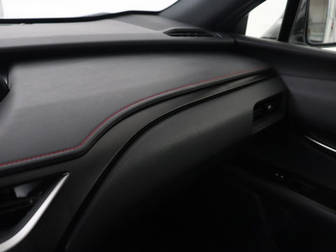 Lexus UX 250h F Sport Line | Schuifdak | Stoelverwarming | Alcantara | Adaptive cruise | Keyless | Full LED | Elektrische stoelen | Climate control | Bluetooth | Sportstoelen