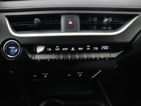 Lexus UX 250h F Sport Line | Schuifdak | Stoelverwarming | Alcantara | Adaptive cruise | Keyless | Full LED | Elektrische stoelen | Climate control | Bluetooth | Sportstoelen