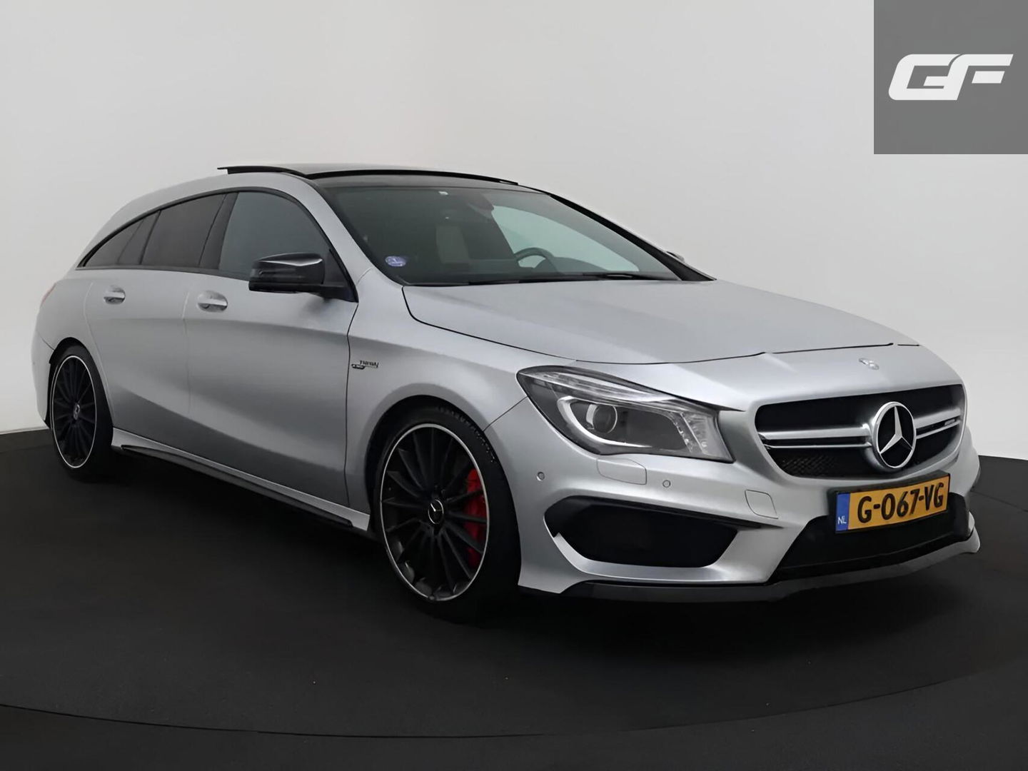 Mercedes-Benz CLA Shooting Brake AMG 45 4MATIC Pano Leer Memory