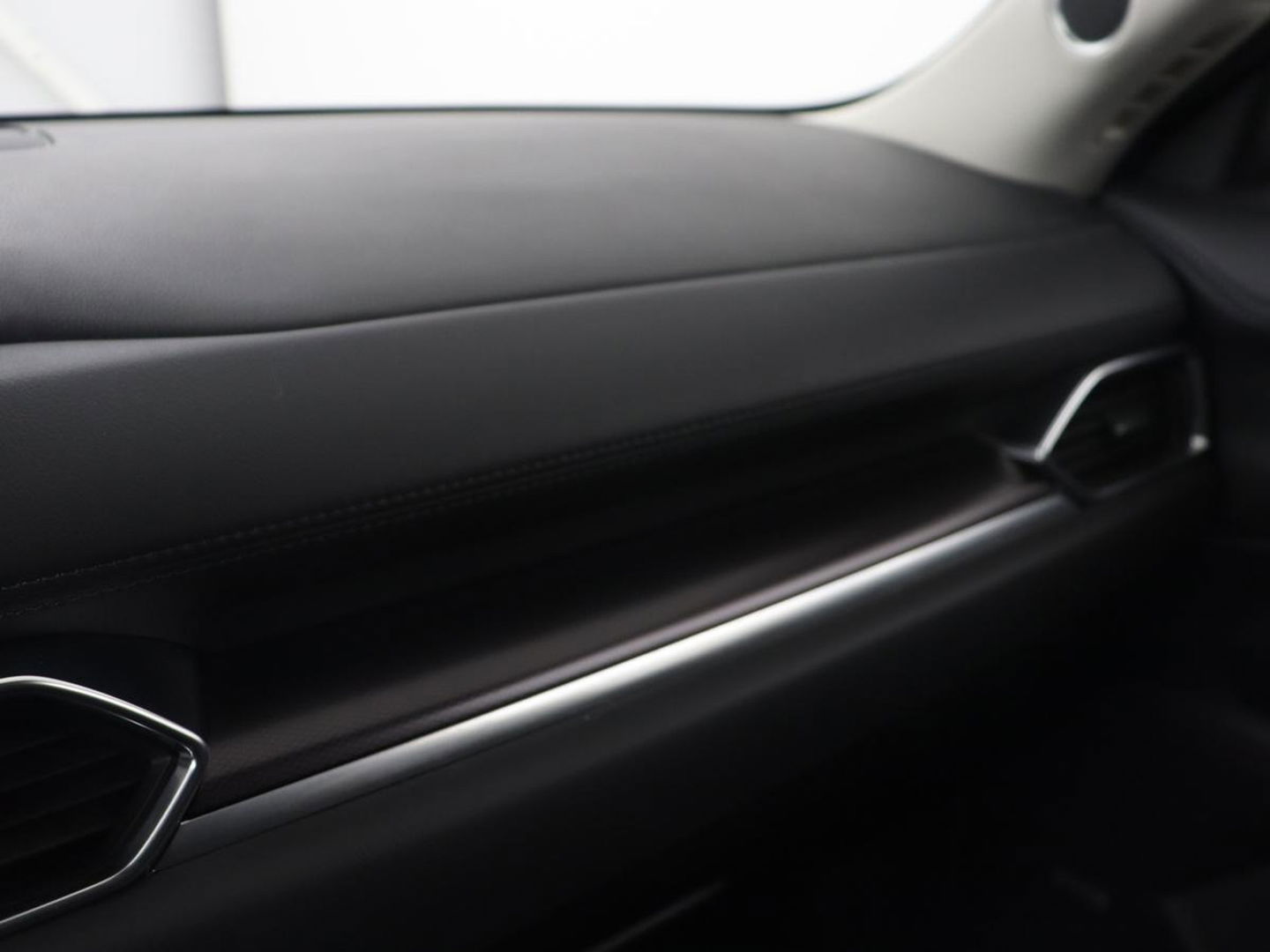 Mazda CX-5 2.0 SkyActiv-G 165 Sportive | Leder/Alcantara | Trekhaak | Head-Up | Adaptive cruise | 360 Camera | Stoel & stuurverwarming | Navigatie | Full LED | Keyless | Carplay | 19'' lichtmetalen velgen