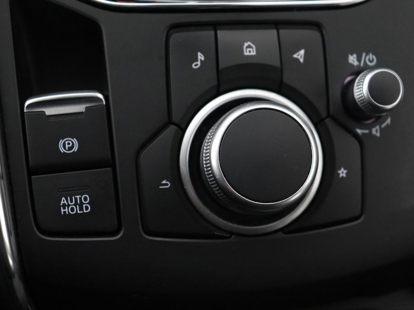 Mazda CX-5 2.0 SkyActiv-G 165 Sportive | Leder/Alcantara | Trekhaak | Head-Up | Adaptive cruise | 360 Camera | Stoel & stuurverwarming | Navigatie | Full LED | Keyless | Carplay | 19'' lichtmetalen velgen