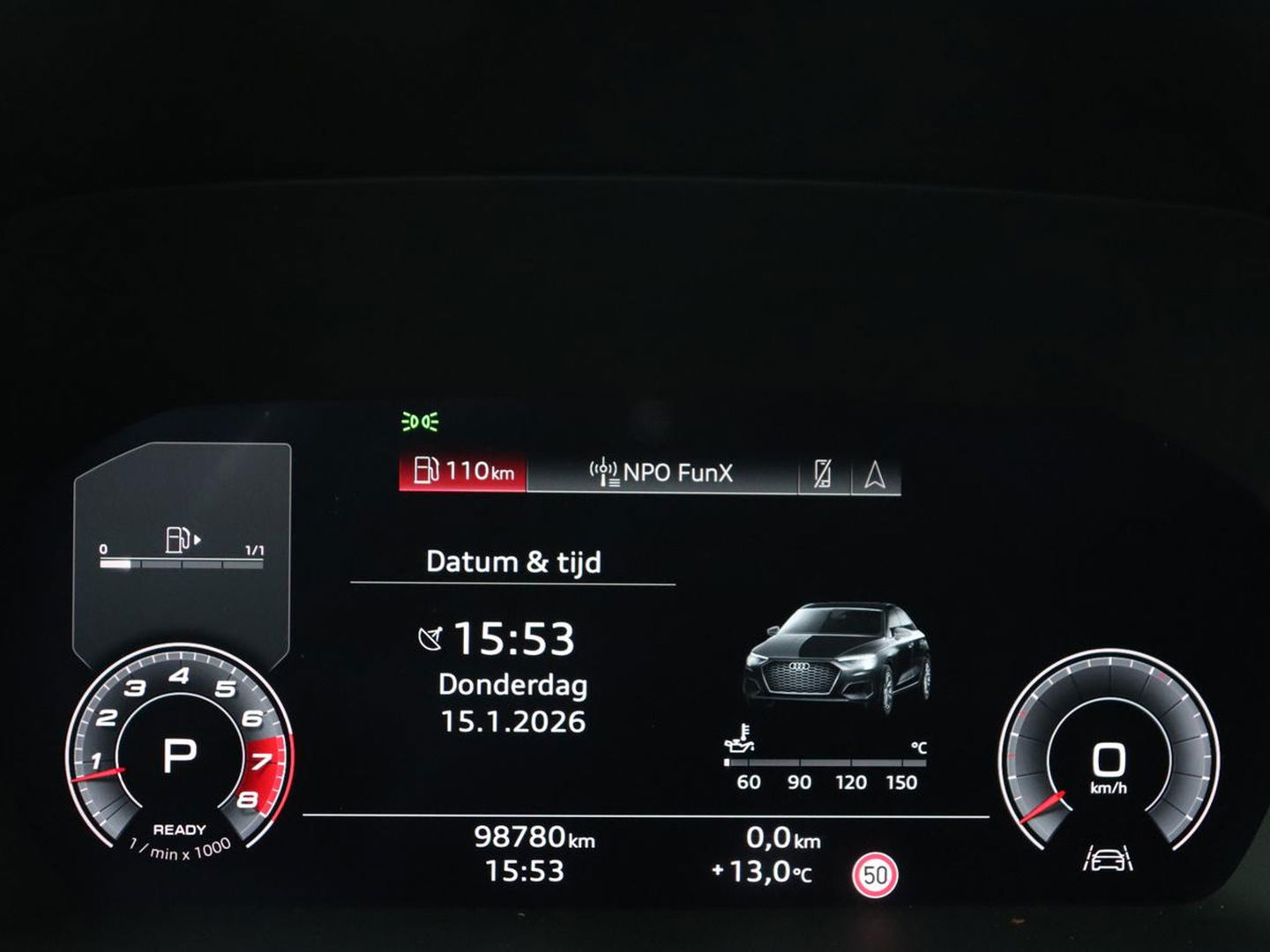 Audi A3 35 TFSI S edition | Carplay | Navigatie | Sportstoelen | Half leder | Full LED | Camera | Virtual Cockpit | 19'' | Climate control | Bluetooth | Cruise control | S Line