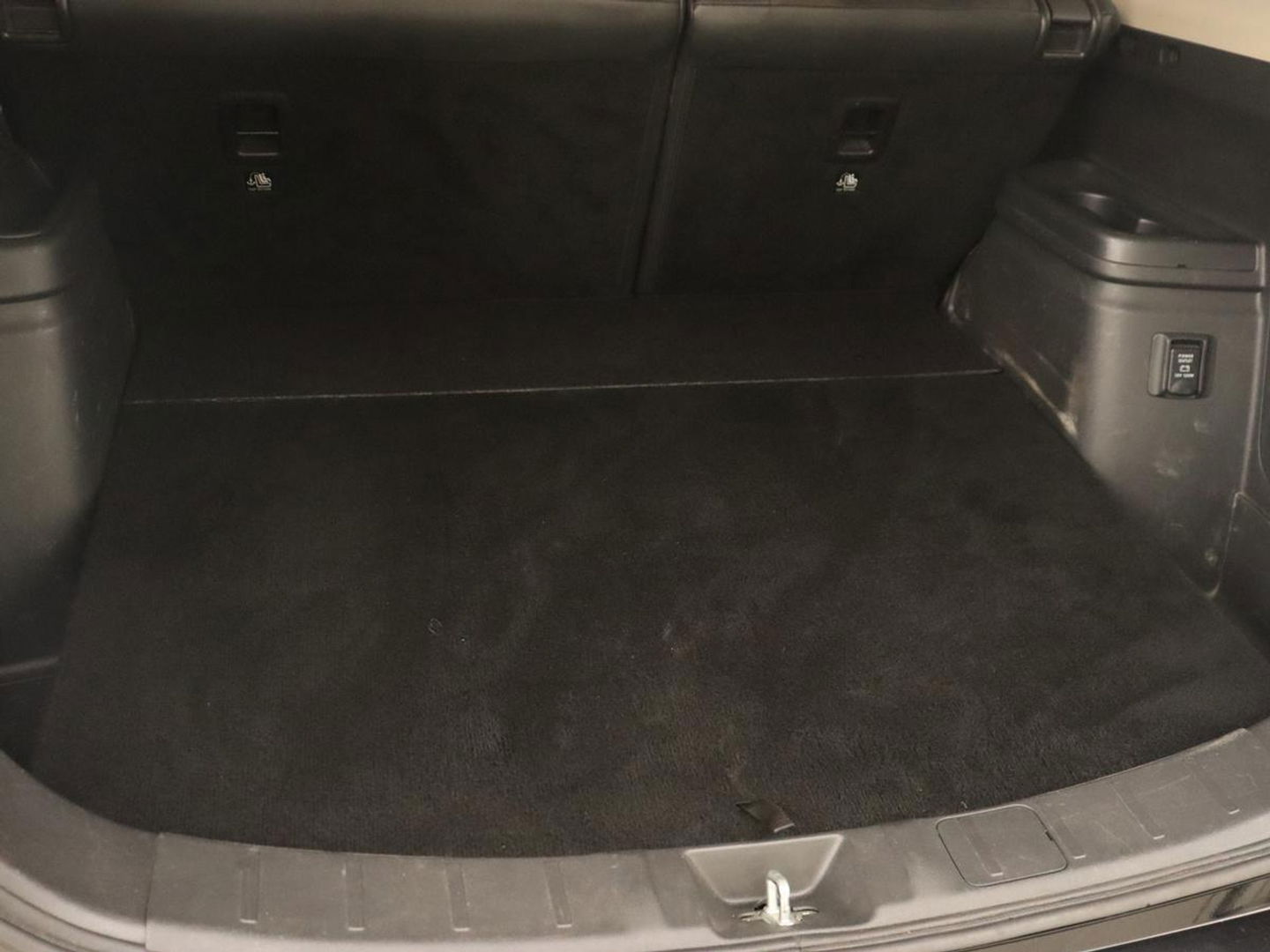 Mitsubishi Outlander 2.4 PHEV Pure+ | Trekhaak | Carplay | Leder/Alcantara | Camera | Keyless | Full LED | Climate control | Cruise control | Plug In