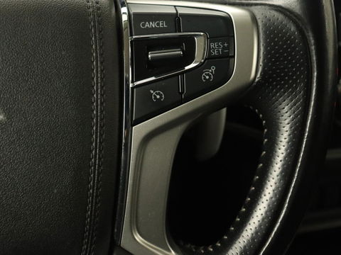 Mitsubishi Outlander 2.4 PHEV Pure+ | Trekhaak | Carplay | Leder/Alcantara | Camera | Keyless | Full LED | Climate control | Cruise control | Plug In