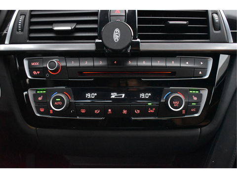 BMW 4 Serie Gran Coupé 420i M-Sport Individual High Executive Edition | NL-Auto | Frozen Bronce Metallic | Leder | Stoelverwarming | Carplay | DAB | Virtual cockpit | Sportstoelen | NAP