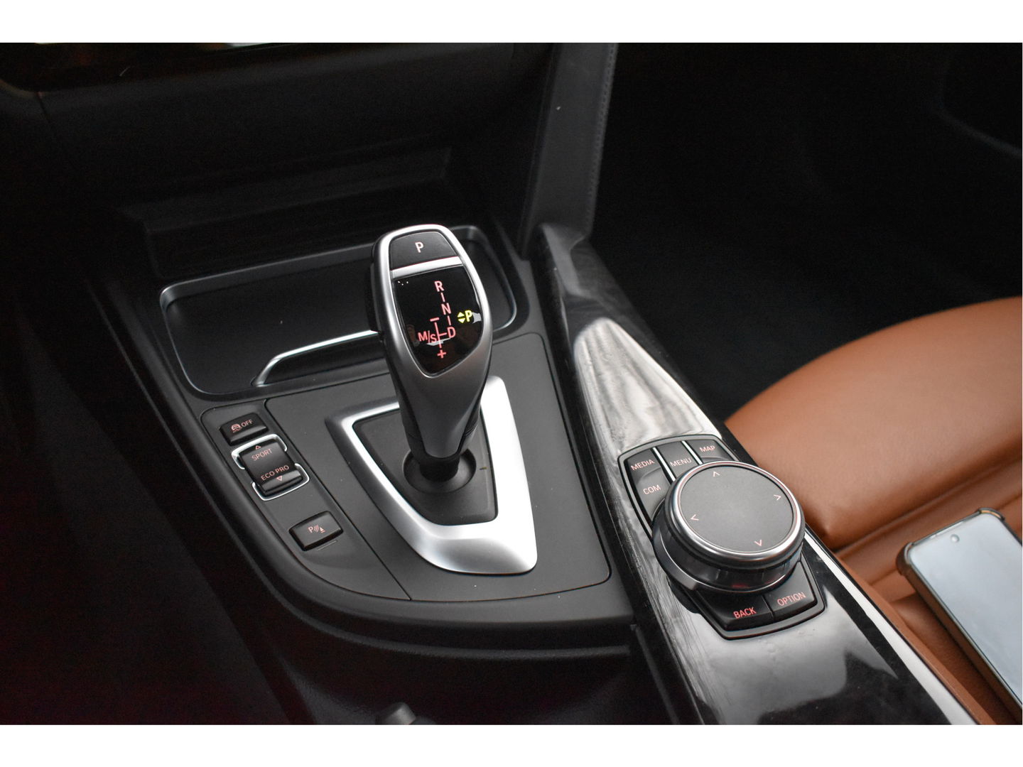 BMW 4 Serie Gran Coupé 420i M-Sport Individual High Executive Edition | NL-Auto | Frozen Bronce Metallic | Leder | Stoelverwarming | Carplay | DAB | Virtual cockpit | Sportstoelen | NAP