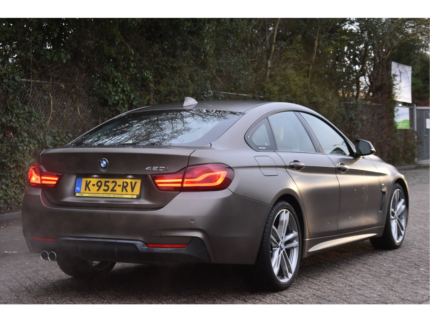 BMW 4 Serie Gran Coupé 420i M-Sport Individual High Executive Edition | NL-Auto | Frozen Bronce Metallic | Leder | Stoelverwarming | Carplay | DAB | Virtual cockpit | Sportstoelen | NAP