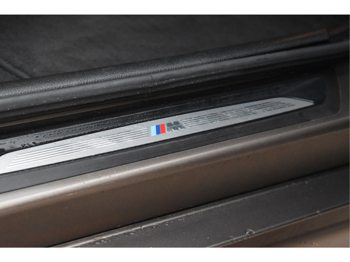 BMW 4 Serie Gran Coupé 420i M-Sport Individual High Executive Edition | NL-Auto | Frozen Bronce Metallic | Leder | Stoelverwarming | Carplay | DAB | Virtual cockpit | Sportstoelen | NAP