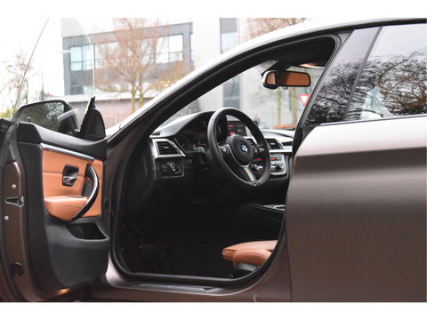 BMW 4 Serie Gran Coupé 420i M-Sport Individual High Executive Edition | NL-Auto | Frozen Bronce Metallic | Leder | Stoelverwarming | Carplay | DAB | Virtual cockpit | Sportstoelen | NAP