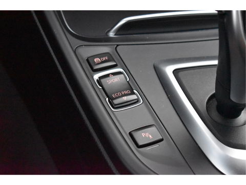 BMW 4 Serie Gran Coupé 420i M-Sport Individual High Executive Edition | NL-Auto | Frozen Bronce Metallic | Leder | Stoelverwarming | Carplay | DAB | Virtual cockpit | Sportstoelen | NAP