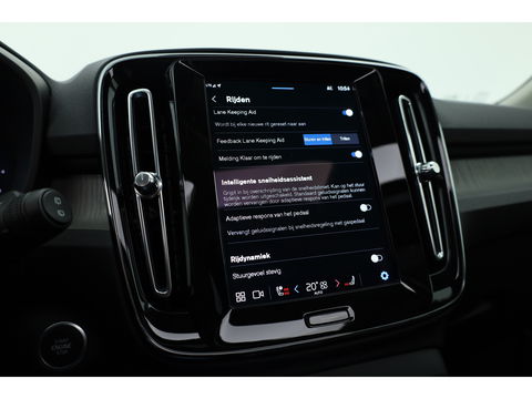 Volvo XC40 2.0 B3 Ultimate Dark | Pano-dak | 360 camera | Leer | Pixel LED | ACC | Blis