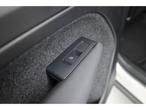 Volvo XC40 2.0 B3 Ultimate Dark | Pano-dak | 360 camera | Leer | Pixel LED | ACC | Blis