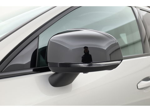 Volvo XC40 2.0 B3 Ultimate Dark | Pano-dak | 360 camera | Leer | Pixel LED | ACC | Blis