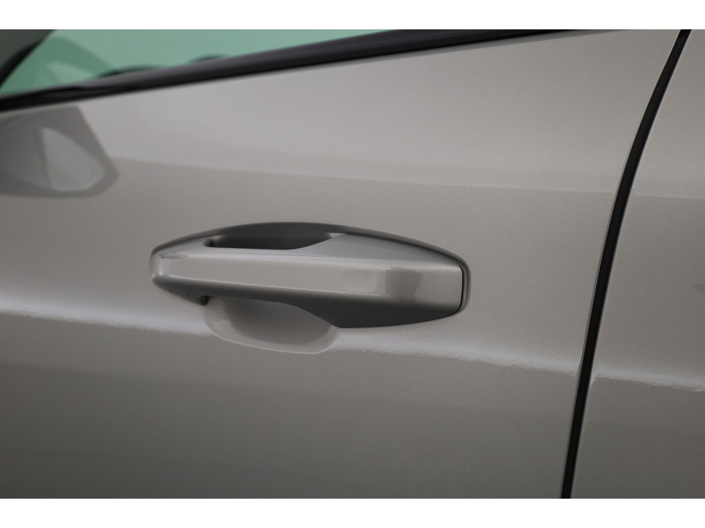 Volvo XC40 2.0 B3 Ultimate Dark | Pano-dak | 360 camera | Leer | Pixel LED | ACC | Blis