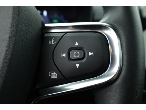 Volvo XC40 Recharge Twin Ultimate 78 kWh | 408pk | Pano | ACC | Blis | Elek. stoel met mem. | H&K | Apple Carplay | 20" |