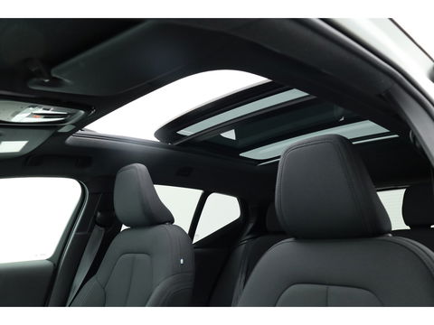 Volvo XC40 Recharge Twin Ultimate 78 kWh | 408pk | Pano | ACC | Blis | Elek. stoel met mem. | H&K | Apple Carplay | 20" |
