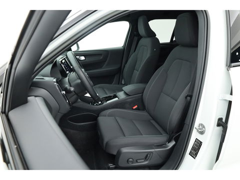 Volvo XC40 Recharge Twin Ultimate 78 kWh | 408pk | Pano | ACC | Blis | Elek. stoel met mem. | H&K | Apple Carplay | 20" |
