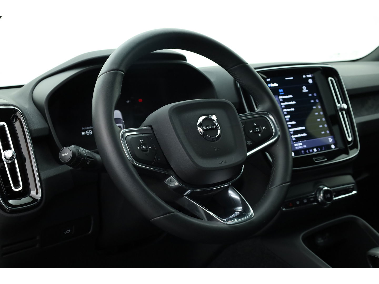 Volvo XC40 Recharge Twin Ultimate 78 kWh | 408pk | Pano | ACC | Blis | Elek. stoel met mem. | H&K | Apple Carplay | 20" |