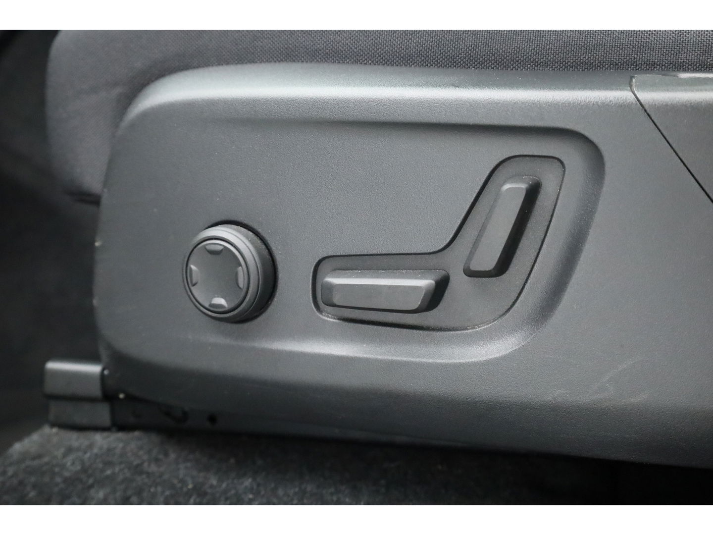 Volvo XC40 Recharge Twin Ultimate 78 kWh | 408pk | Pano | ACC | Blis | Elek. stoel met mem. | H&K | Apple Carplay | 20" |