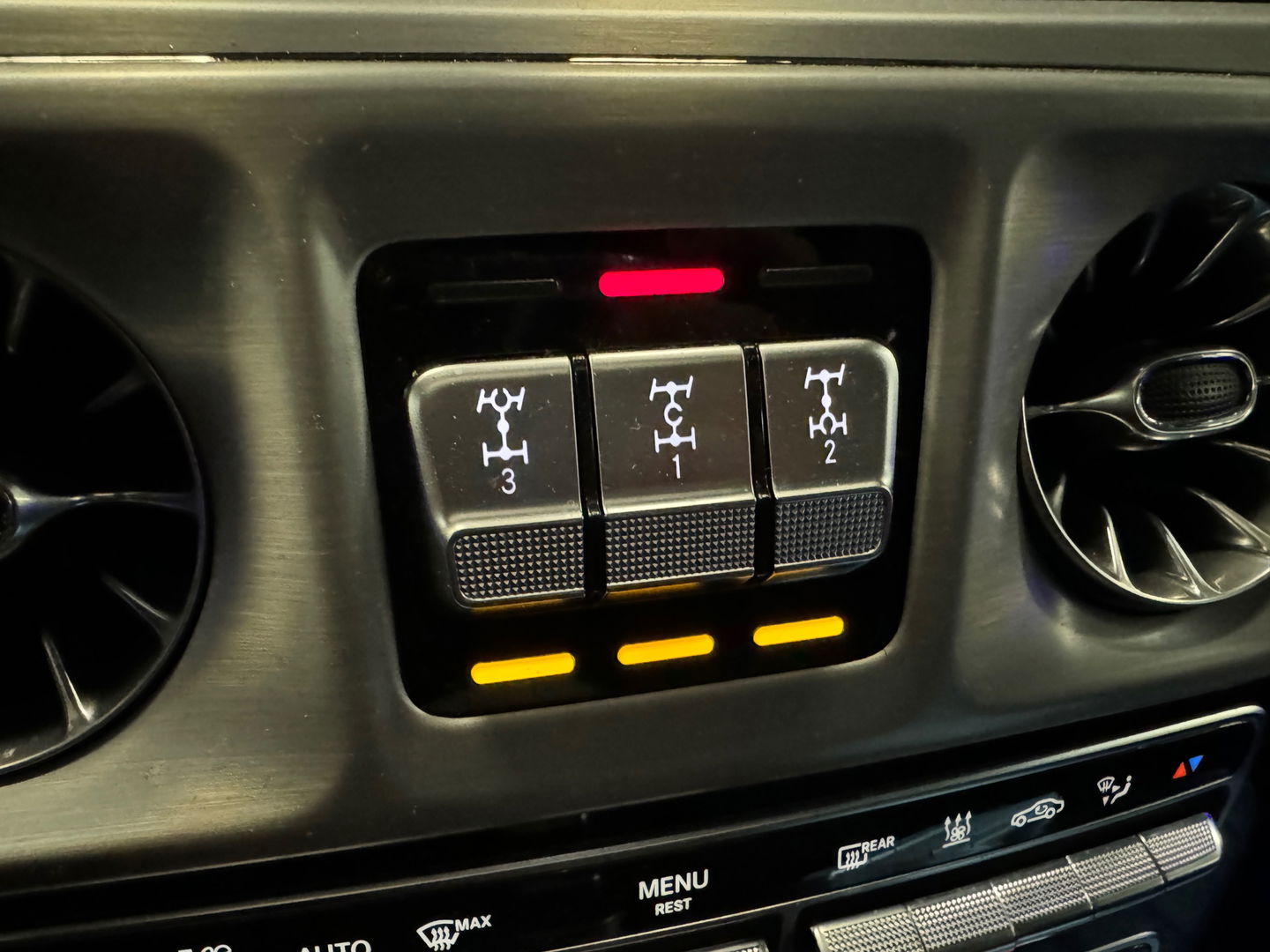 Mercedes-Benz G-Klasse AMG 63 Pano|Massage|Burmester|BTW