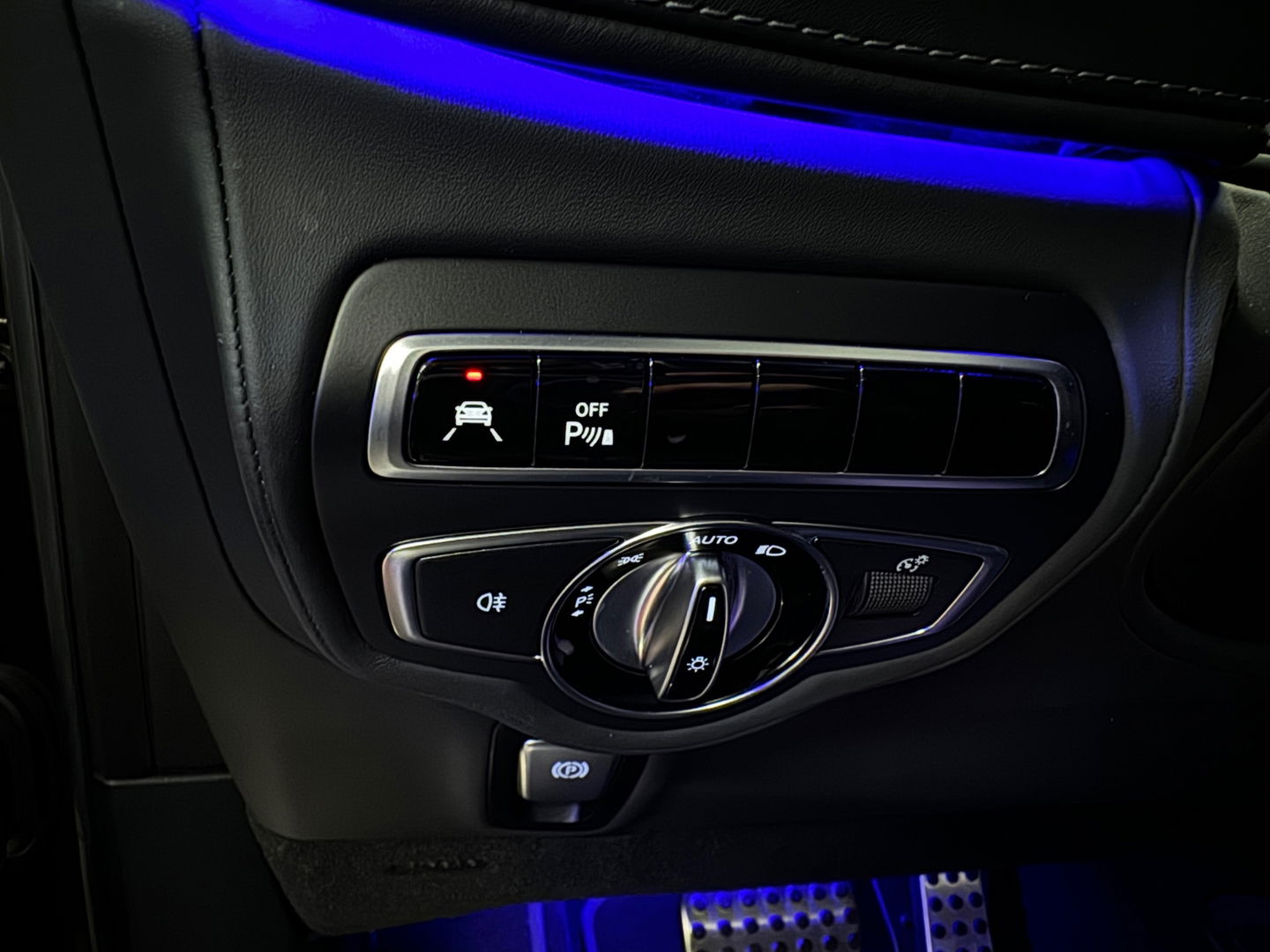 Mercedes-Benz G-Klasse AMG 63 Pano|Massage|Burmester|BTW