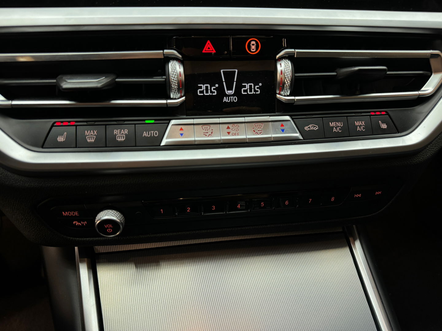 BMW 3 Serie 318i High Executive M Sport Keyles|Sfeer|H/K|NAP